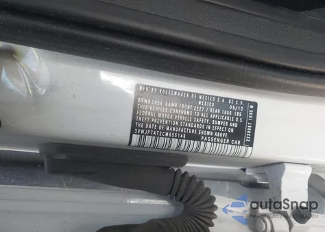 2012 Volkswagen Beetle 2.5L from USA, damaged, VIN 3VWJP7AT2CM655146